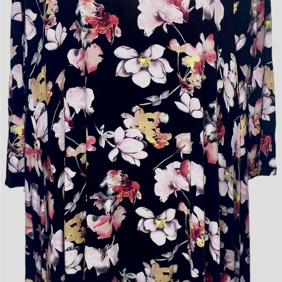 Meri Skye Asymmetrical Knit Top 1X Black Pink Scoop Neck 3/4 Sleeves Made In USA - Picture 2 of 11